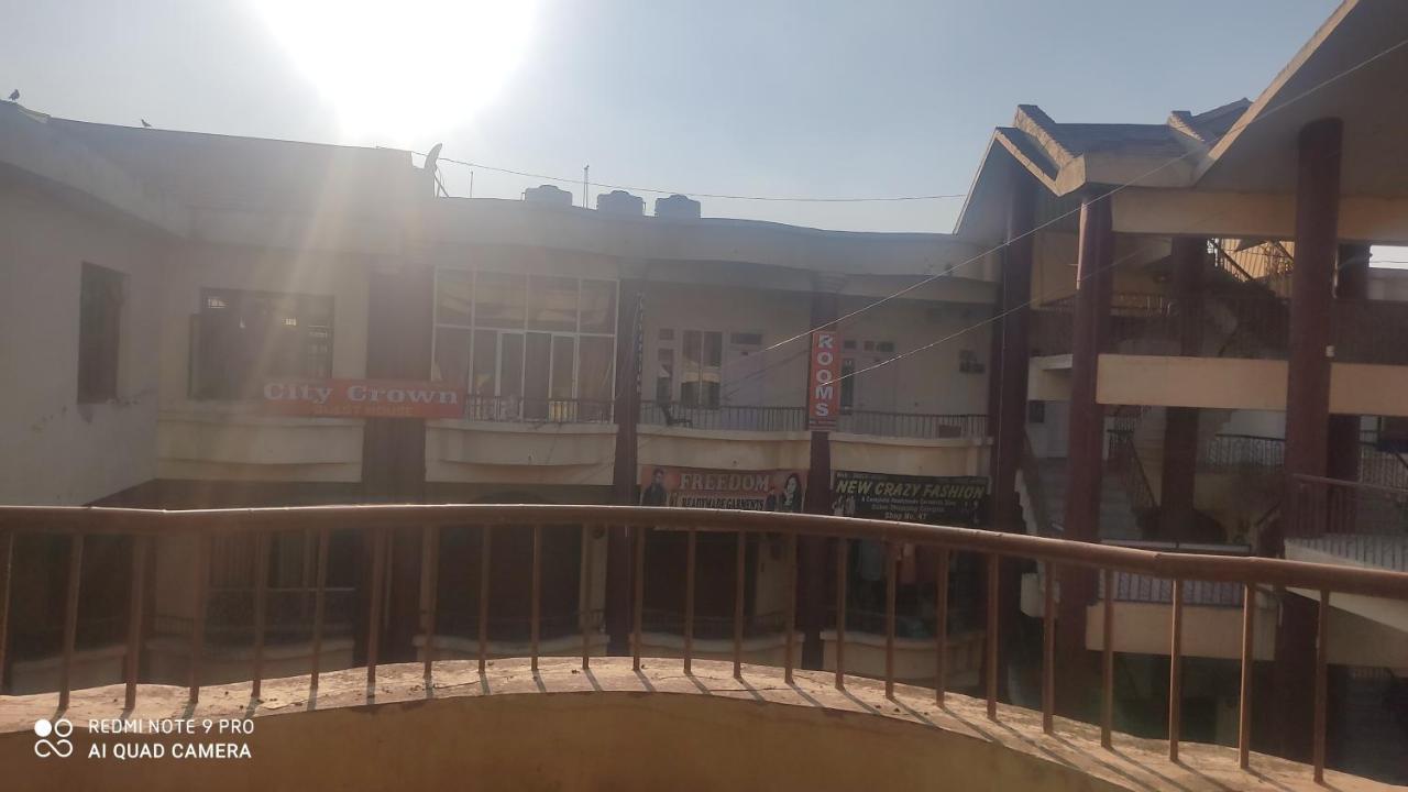 City Crown Guest House Sundarnagar Ngoại thất bức ảnh