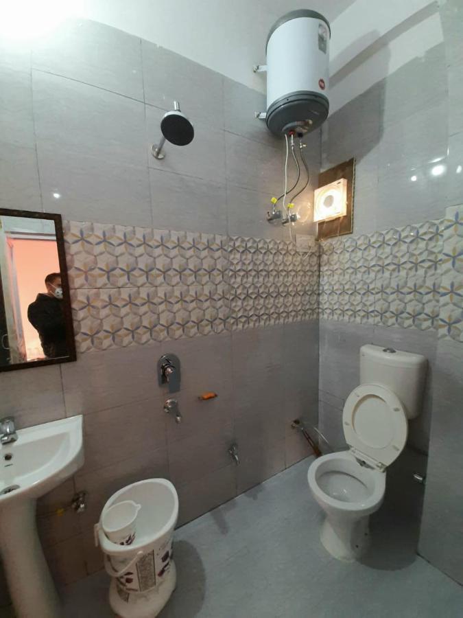 City Crown Guest House Sundarnagar Ngoại thất bức ảnh