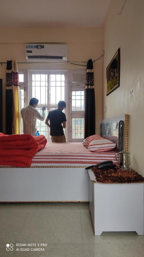City Crown Guest House Sundarnagar Ngoại thất bức ảnh
