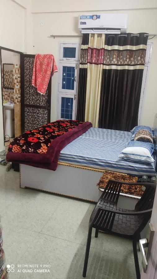 City Crown Guest House Sundarnagar Ngoại thất bức ảnh