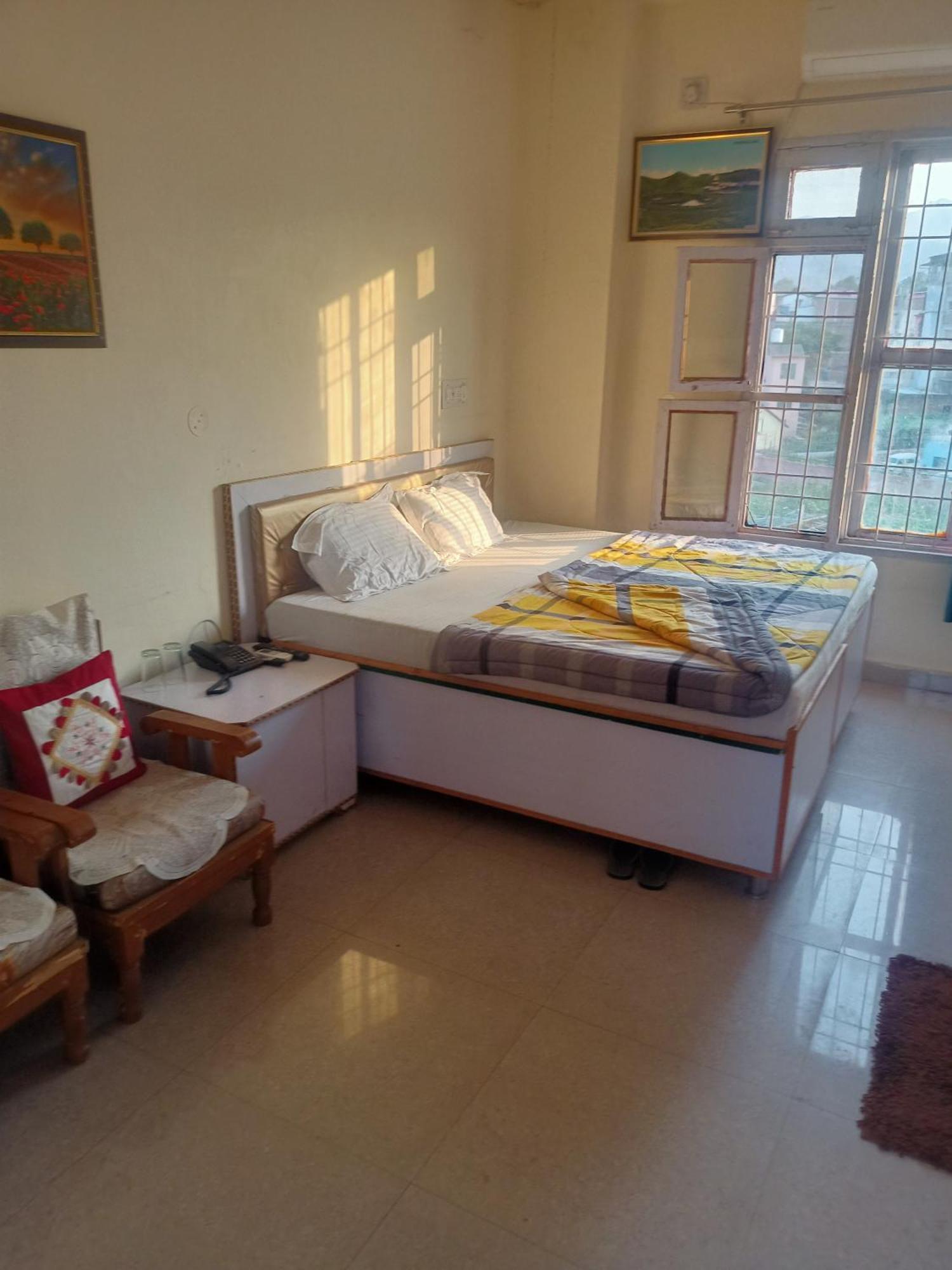 City Crown Guest House Sundarnagar Phòng bức ảnh